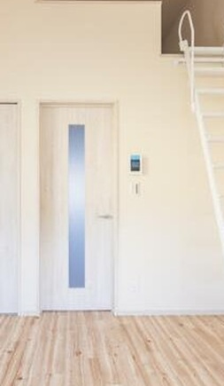 セキュリティ　女性の方でも安心のモニター付きインターフォン♪