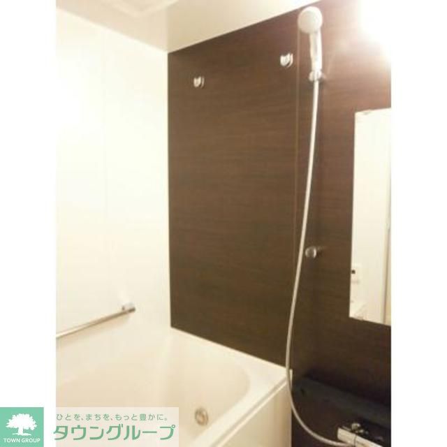 バス・シャワールーム　※写真は同タイプ住戸です。