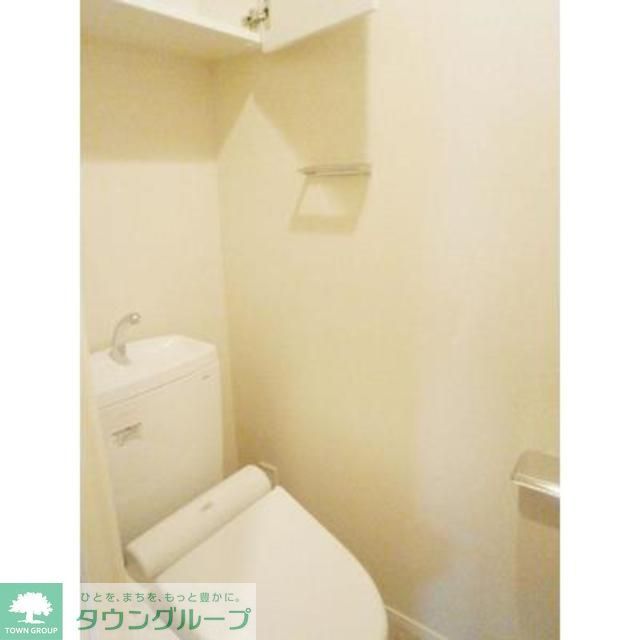 トイレ　※写真は同タイプ住戸です。