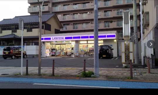 コンビニ　ローソン相模原鹿沼台一丁目店（コンビニ）まで236m