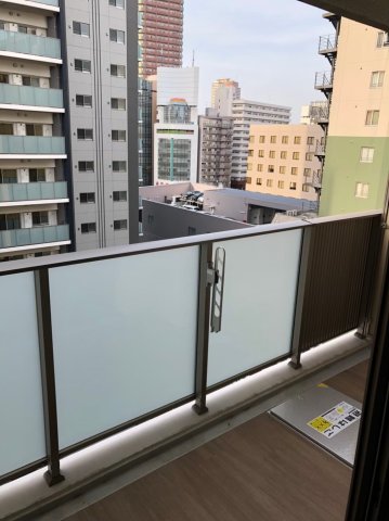 バルコニー　バルコニー　※同タイプ参考写真