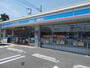 コンビニ　ローソン 豊中上新田三丁目店（コンビニ）まで227m