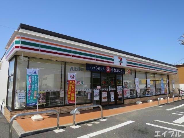 コンビニ　セブンイレブン君津西坂田4丁目店（コンビニ）まで502m