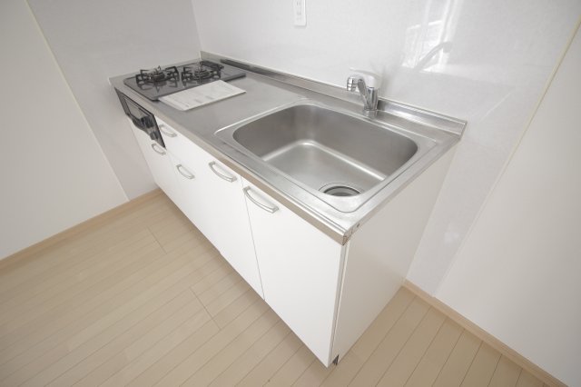 キッチン　同タイプのお部屋です