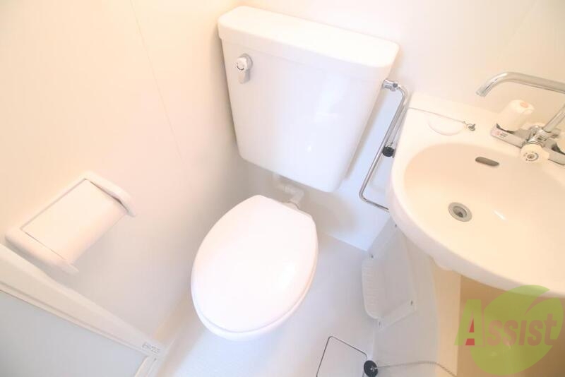 トイレ　快適に使用できる、清潔感にこだわったトイレです。