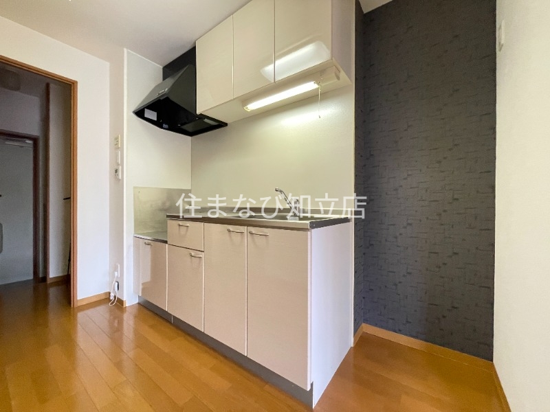 キッチン　同型別部屋写真