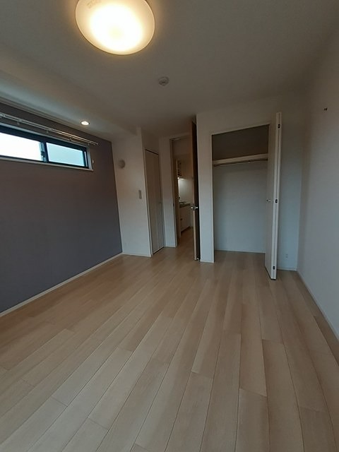 その他部屋・スペース　フローリングの室内です。