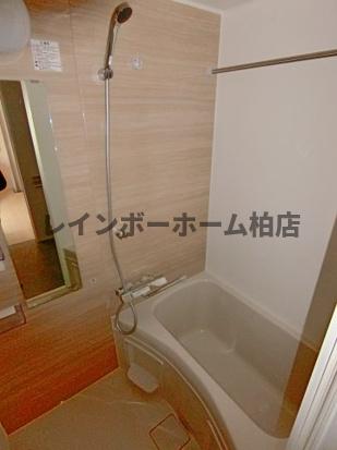 バス・シャワールーム　日々の暮らしに欠かせないお風呂です