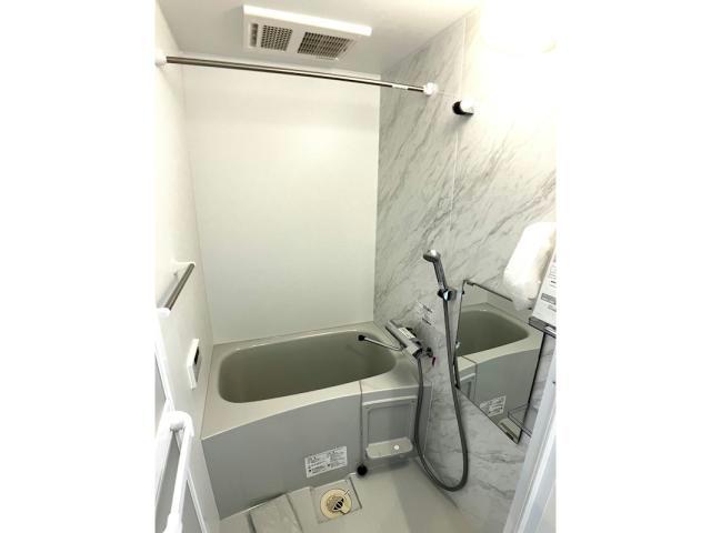 バス・シャワールーム　※別部屋写真