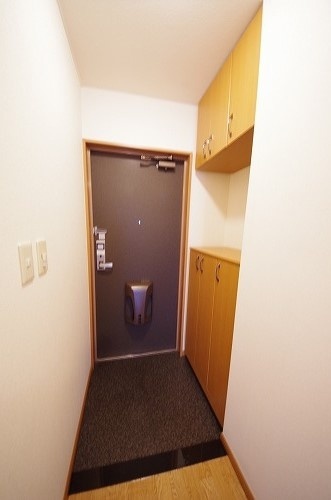 玄関　※類似室内