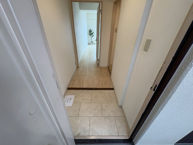 玄関　明るい玄関です