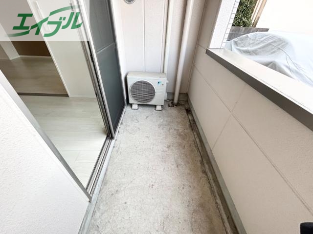バルコニー　ベランダ