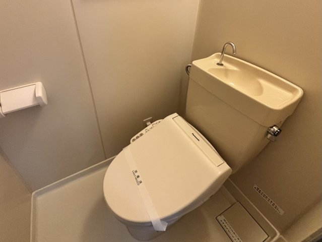 トイレ　コンパクトで使いやすいトイレです