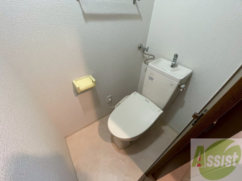 トイレ　トイレです。ウォシュレット付を探している方、おすすめです！