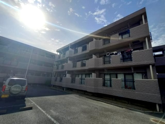 建物外観　★小型犬・猫飼育★ネット無料★エアコン★温水洗浄便座★