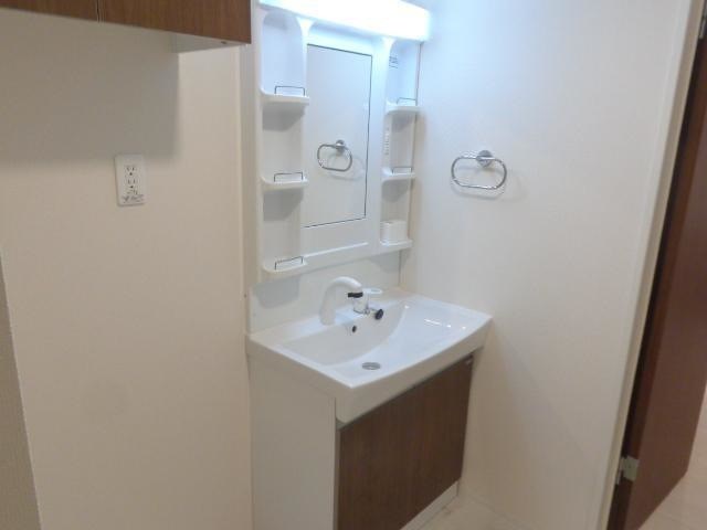 洗面設備　同建物別室の写真です。