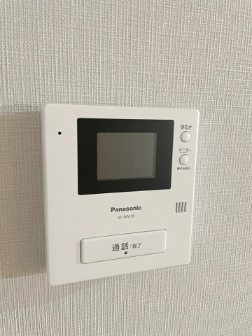 セキュリティ　モニター付きインターホンで安心です