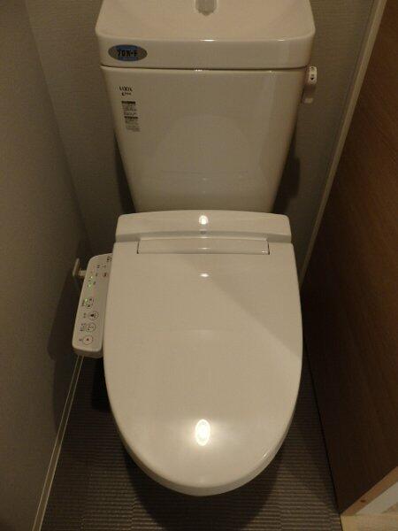 トイレ　ゆったりとした空間のトイレです