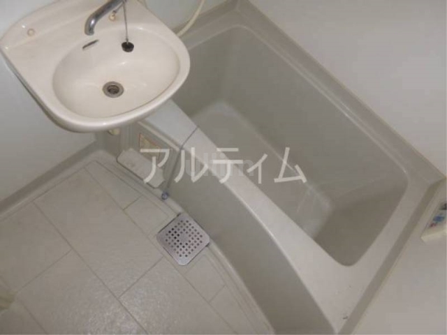 洗面設備　同間取りのお部屋の写真です。ご参考までに。