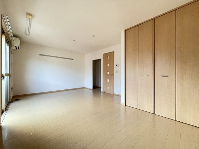 居室・リビング　※参考写真