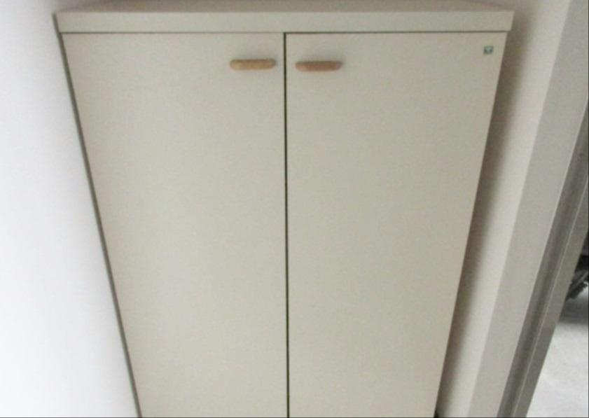 玄関　下駄箱