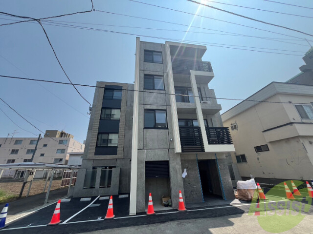建物外観　札幌市中央区南１９条西「グランベール（Ｇｒａｎｄｖｅｒｔ）」