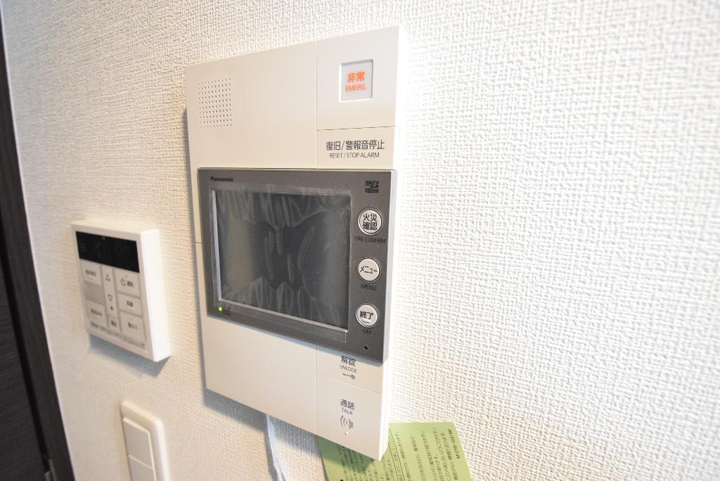 セキュリティ　カメラ付インターホン