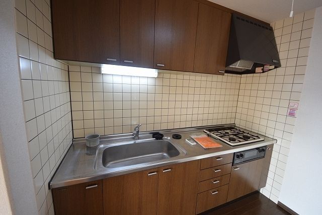 キッチン　※同一間取の別部屋です