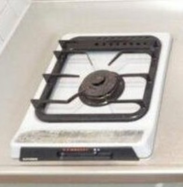 キッチン　コンロ設置済み