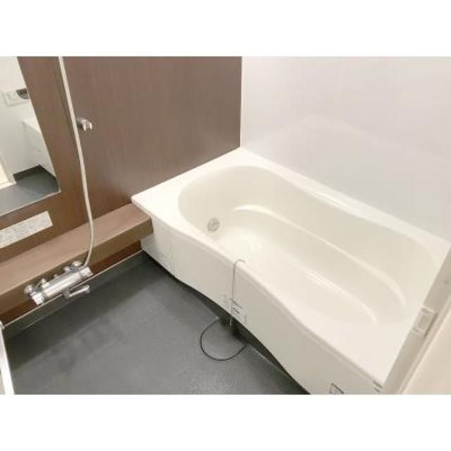 バス・シャワールーム　きれいなお風呂です