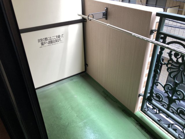 バルコニー