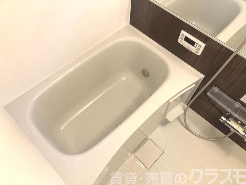 バス・シャワールーム　浴室乾燥機＆追い焚き機能付きバス♪
