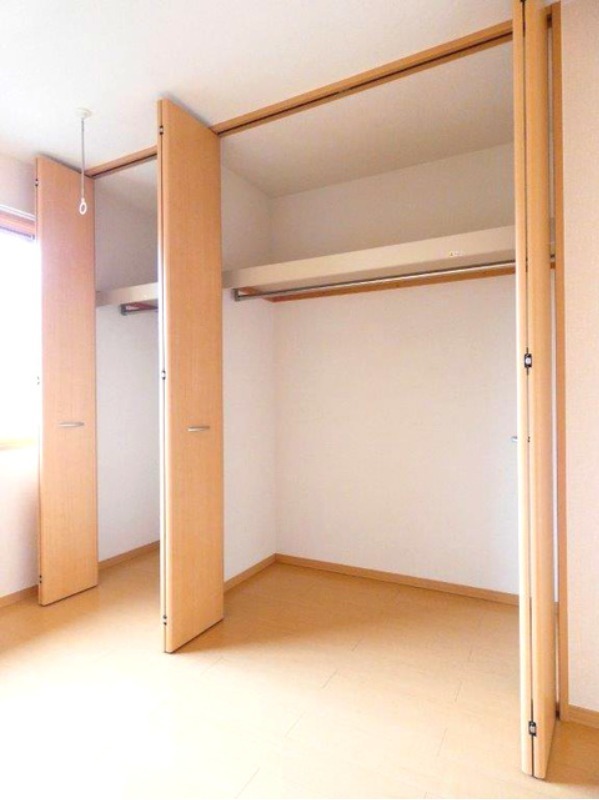 収納　図面と現状に相違がある場合には現状を優先