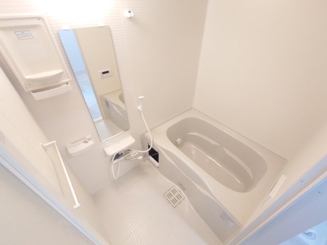 ソリティア西宮池田の風呂写真