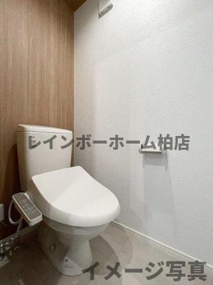 トイレ　参考写真になります。