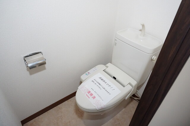 トイレ　洗浄便座