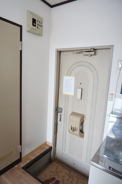 玄関　玄関