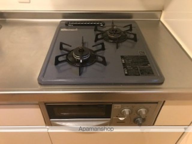エルスール江坂のキッチン写真