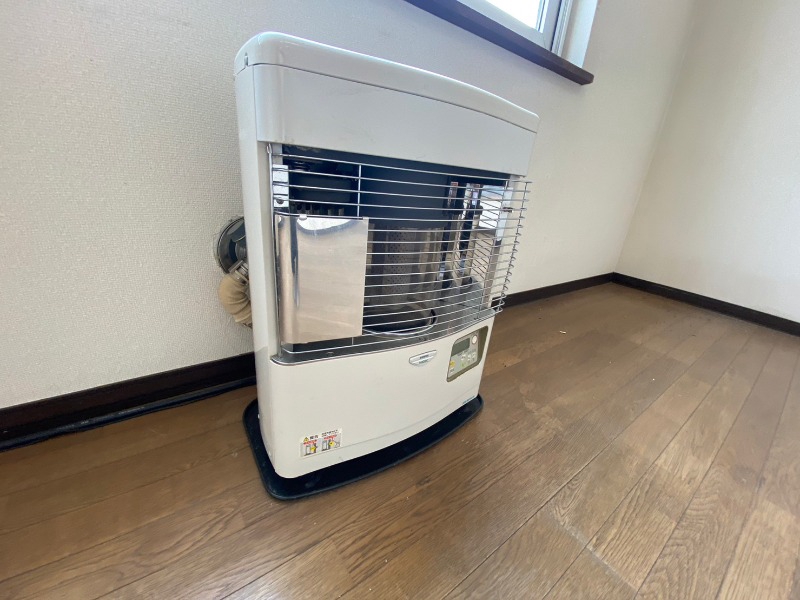 その他設備　灯油暖房です。札幌の寒い冬もこれで大丈夫！