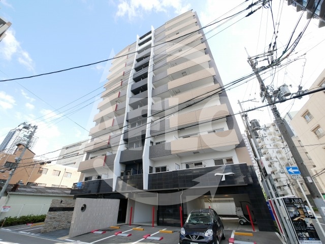 建物外観　セレニテ梅田北Premium（プレミアム）　外観