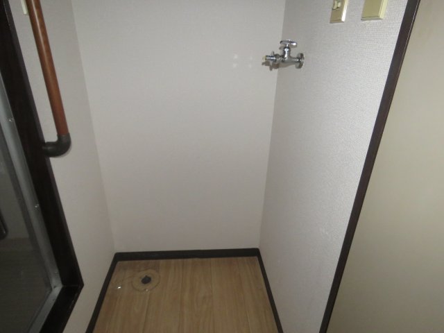 その他　洗濯機置き場
