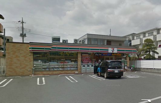 コンビニ　セブンイレブンさいたま西堀７丁目店（コンビニ）まで126m