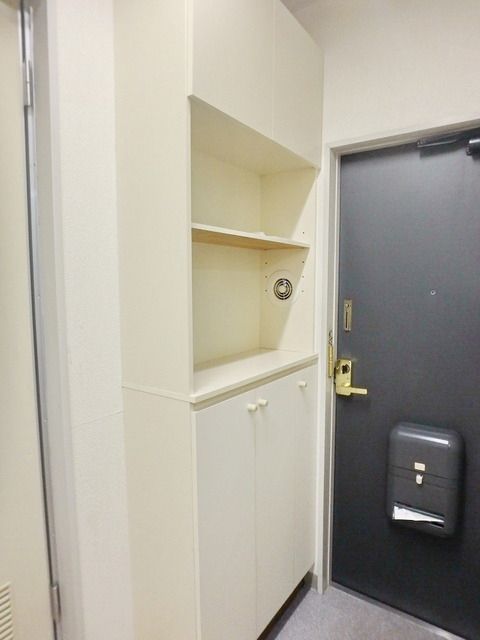 玄関　★収納多めの玄関★