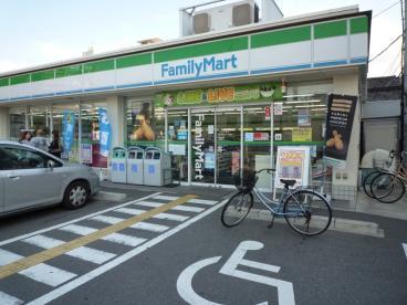 コンビニ　ファミリーマート 東大阪足代北一丁目店（コンビニ）まで214m