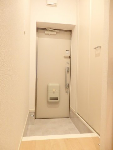 玄関　ゆったりとした玄関です