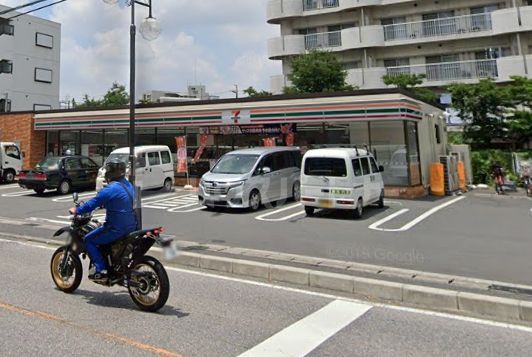 コンビニ　セブンイレブン松戸根本店（コンビニ）まで460m