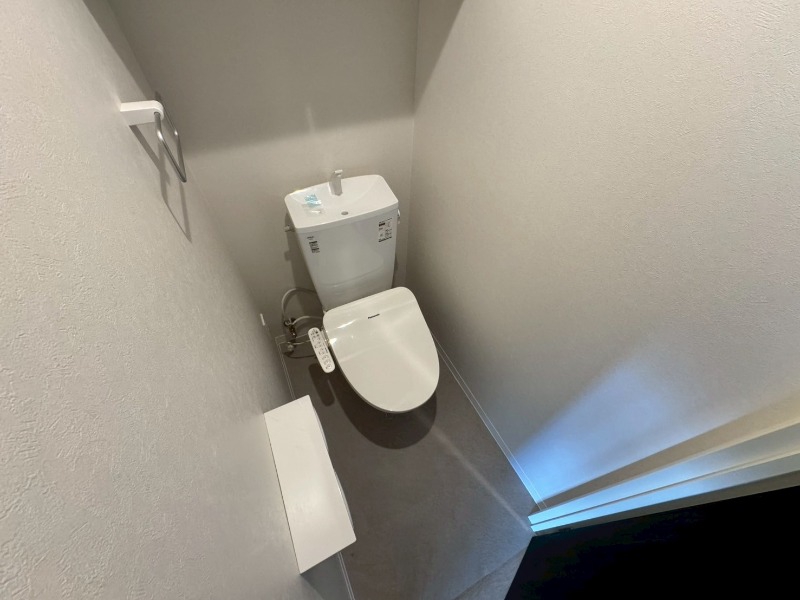 トイレ　トイレです。ウォシュレット付を探している方、おすすめです！