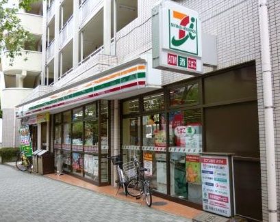 コンビニ　セブンイレブン 世田谷桜新町1丁目店（コンビニ）まで401m
