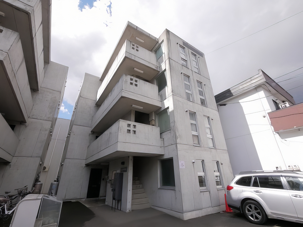 建物外観