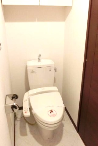 トイレ　ゆったりとした空間のトイレです